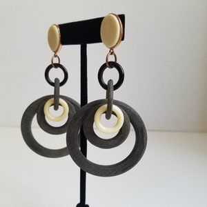 AMLE Italian Long Horn Chain Earrings